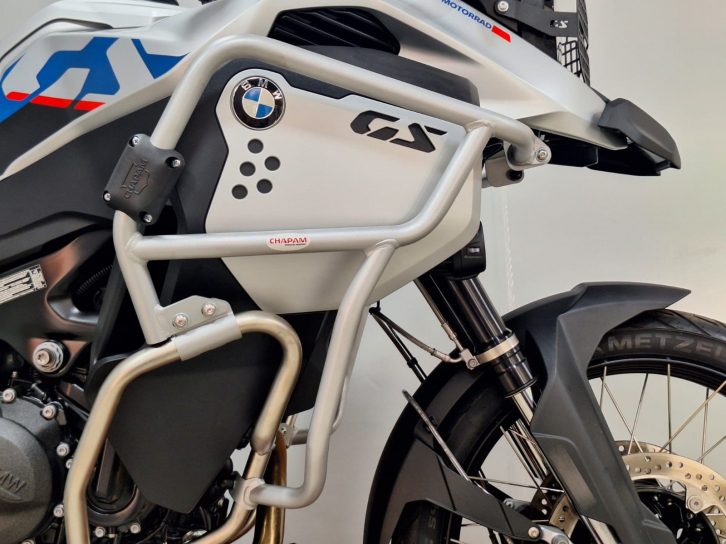 PROTETOR CARENAGEM BMW F 900GS ADVENTURE 2025 / CHAPAM - 14867 - Imagem 3